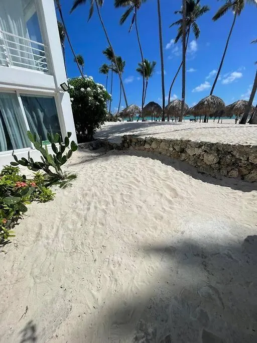 Blue Coral Beachfront Studio Punta Cana 0*,
